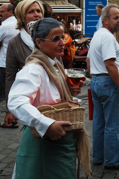 Click to begin slideshow DSC_2017.jpg