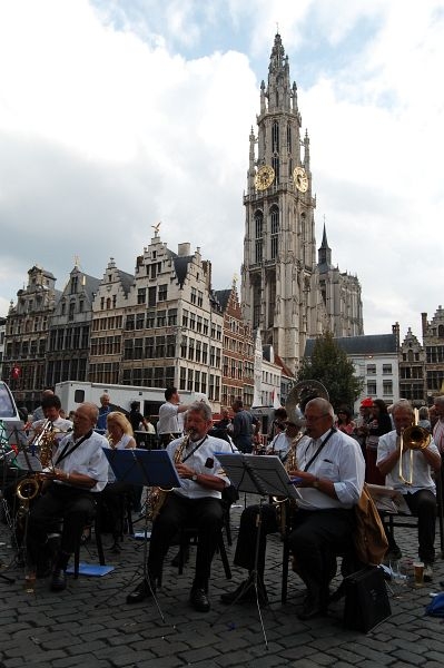 Click to begin slideshow DSC_2956.jpg