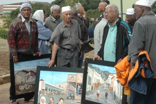 Click to begin slideshow DSC_6825.jpg