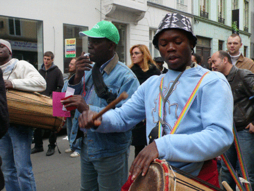 Click to begin slideshow Djembe-5.gif