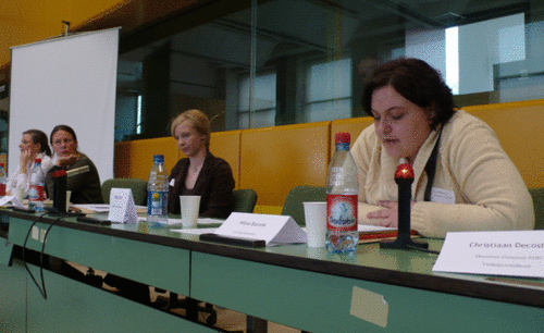 Click to begin slideshow EP-HONORE-Quadvlieg-8.gif