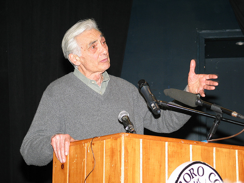Howard Zinn.jpg Howard Zinn.jpg