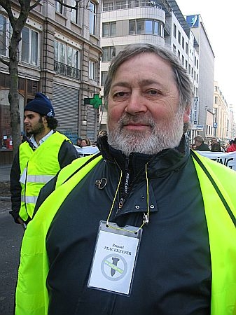 Click to begin slideshow IMG_5931.jpg