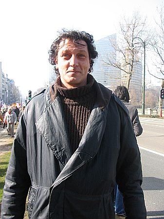 Click to begin slideshow IMG_5934.jpg