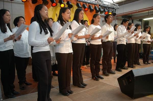 Click to begin slideshow Img5304.jpg