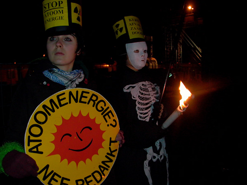Janine Korduan van Friends of the Earth te Mol 17 januari 2007 (resize  2).jpg