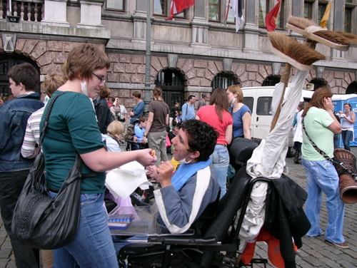 Click to begin slideshow L1150649.jpg