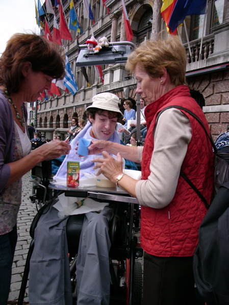 Click to begin slideshow L1150650.jpg