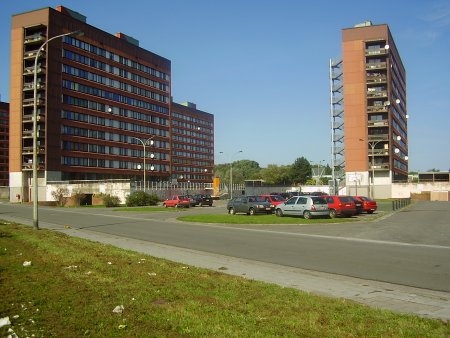Click to begin slideshow Mons 013.jpg