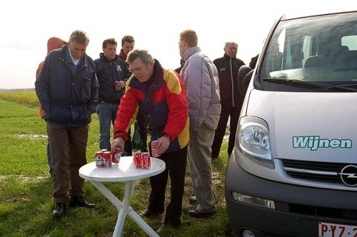 Click to begin slideshow OHV05.jpg