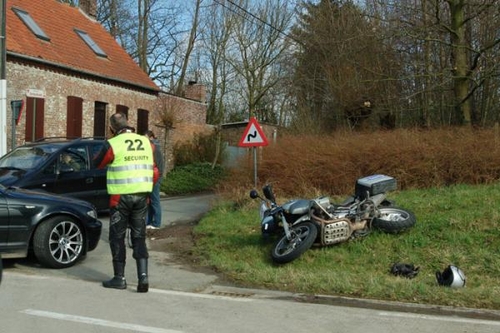 Click to begin slideshow OHV15.jpg