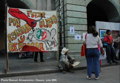 Oaxaca-Calico anti-PRI.JPG