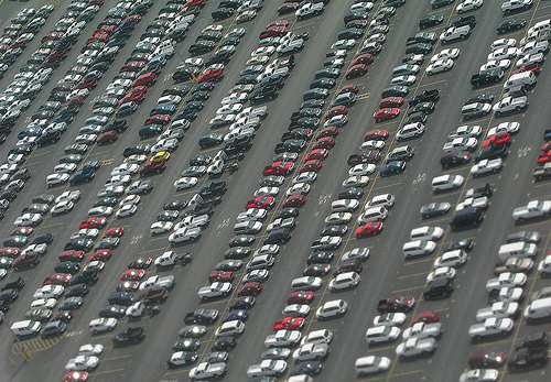 Parking lot.jpg Parking lot.jpg
