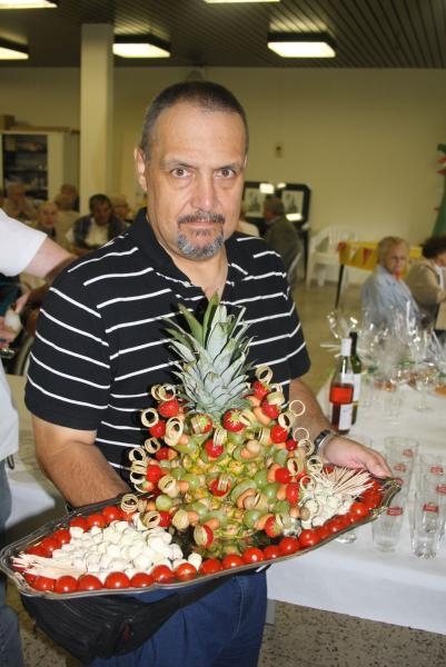 Click to begin slideshow Roland Peeters.jpg