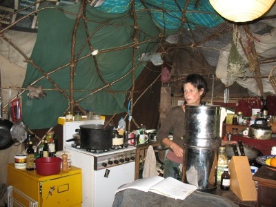 Click to begin slideshow Totnes20103.jpg