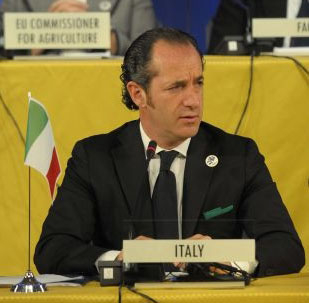 ZAIA ITALIAkopie.jpg ZAIA ITALIAkopie.jpg