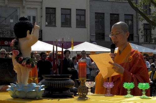 Click to begin slideshow _DSC6592.jpg