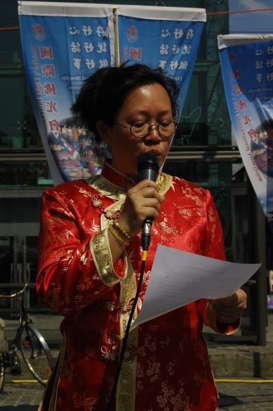 Click to begin slideshow _DSC6608.jpg