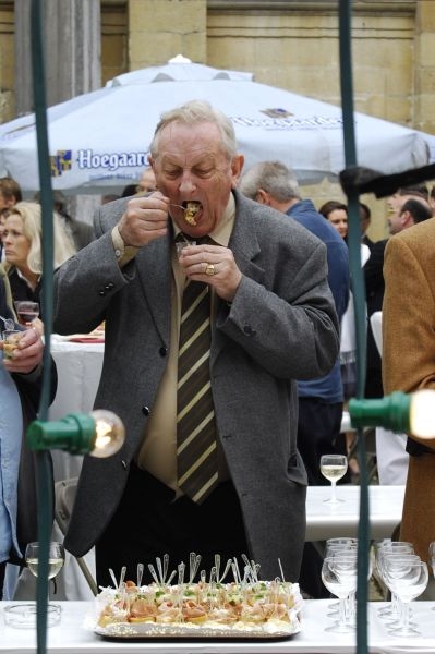 Click to begin slideshow _DSC6821.jpg