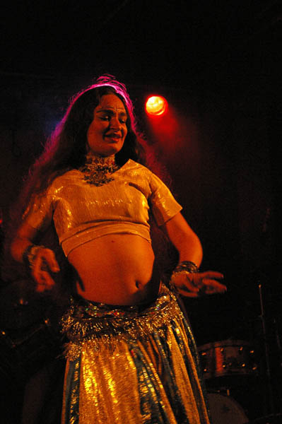 _IGP1682 Buikdanseres.jpg