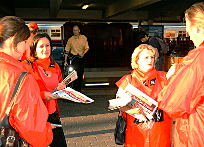 Click to begin slideshow actie1_ABVV_Limburg.jpg
