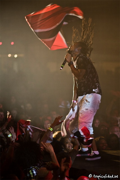 Click to begin slideshow antilliaansefeesten_machelmontano1_resize.jpg