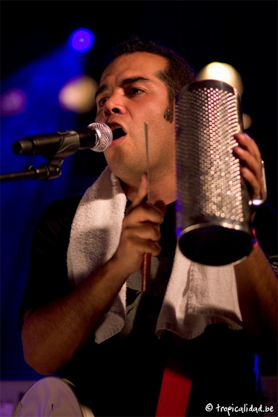 Click to begin slideshow antilliaansefeesten_rocolabacalao1_resize.jpg
