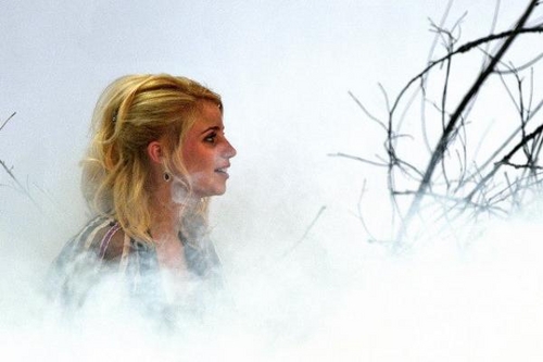 Click to begin slideshow anubis_film_12.jpg