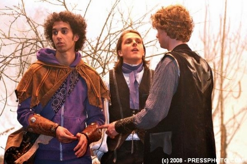 Click to begin slideshow anubis_film_17.jpg