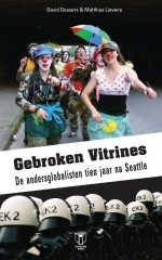 cover_gebrokenvitrines.jpg cover_gebrokenvitrines.jpg