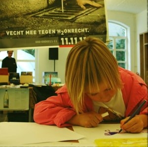 Click to begin slideshow elfelfelf3.jpg