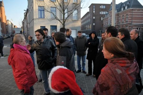 Click to begin slideshow foto1.jpg