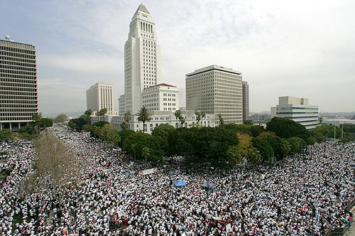 Click to begin slideshow granmarcha-10.jpg