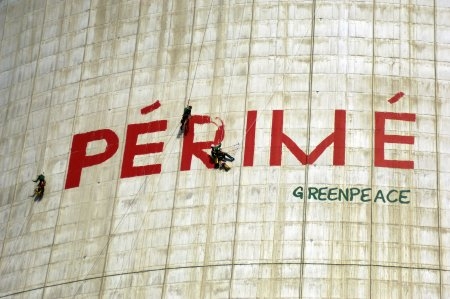 greenpeace_tihange22.jpg