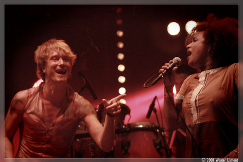 maanrock12.jpg