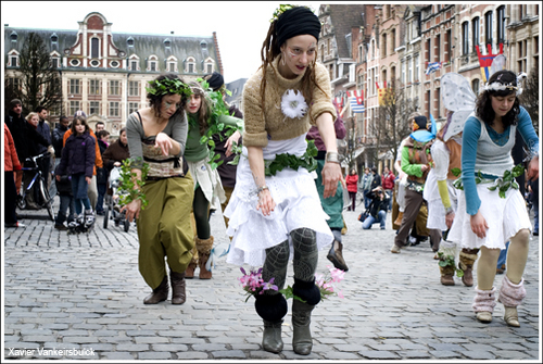 Click to begin slideshow murgaattackXAVIERVANKEIRSBULCK8.jpg