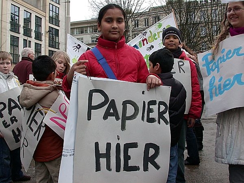 papierhier.jpg papierhier.jpg