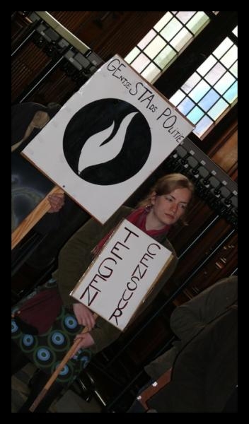 Click to begin slideshow protest2.jpg