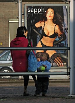 reclamebus.jpg reclamebus.jpg