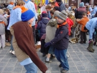 Click to begin slideshow vdw5.jpg